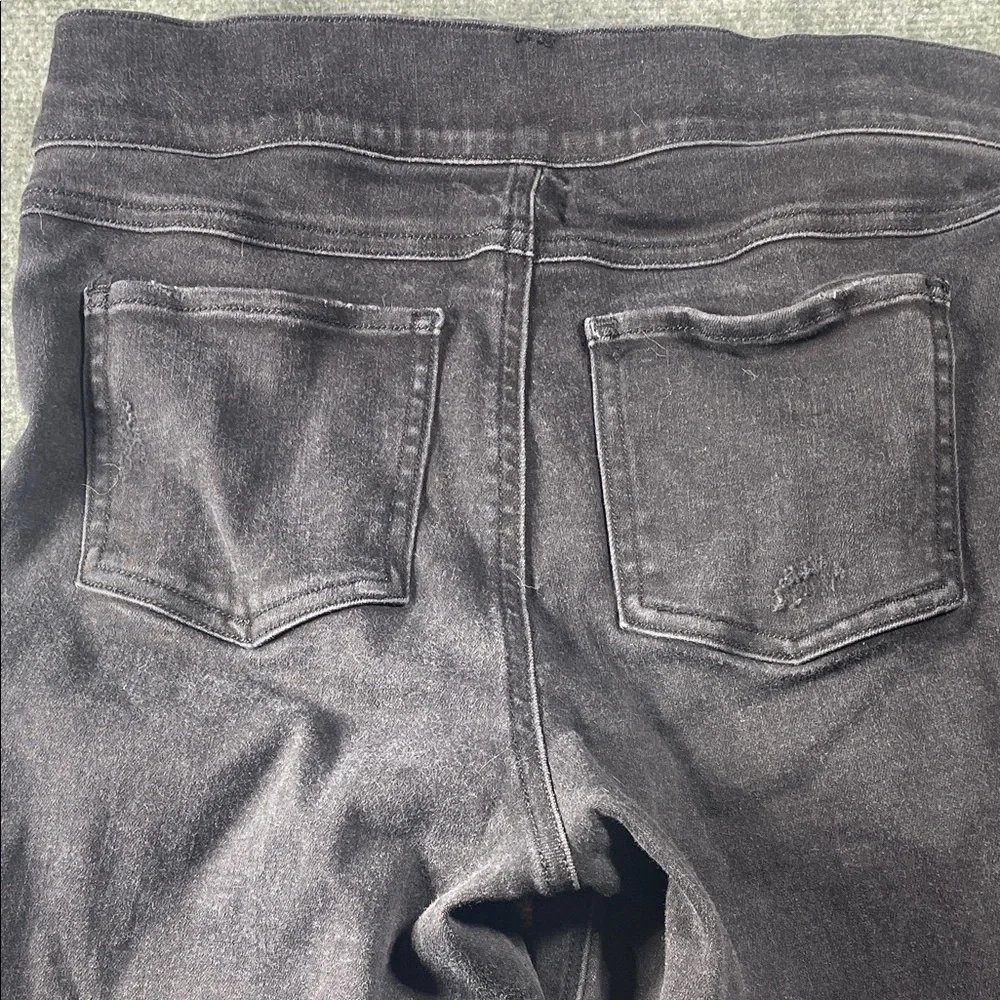 SPANX Women's Skinny Jeans -‎ Black Distressed